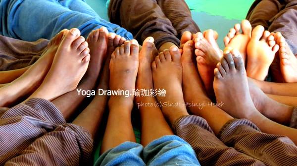 Being creative in Yoga Drawing.